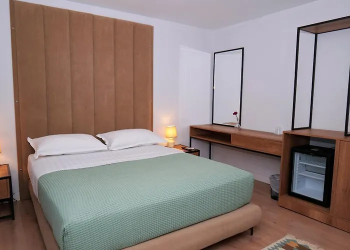 Villa313 4*